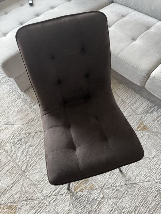 4 Cadeiras de mesa/sala de jantar