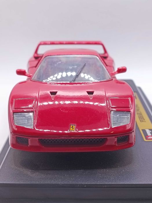 Model Burago Ferarri F40 1987 COD1542 1/24 Bijoux Collectio 698/03/25L