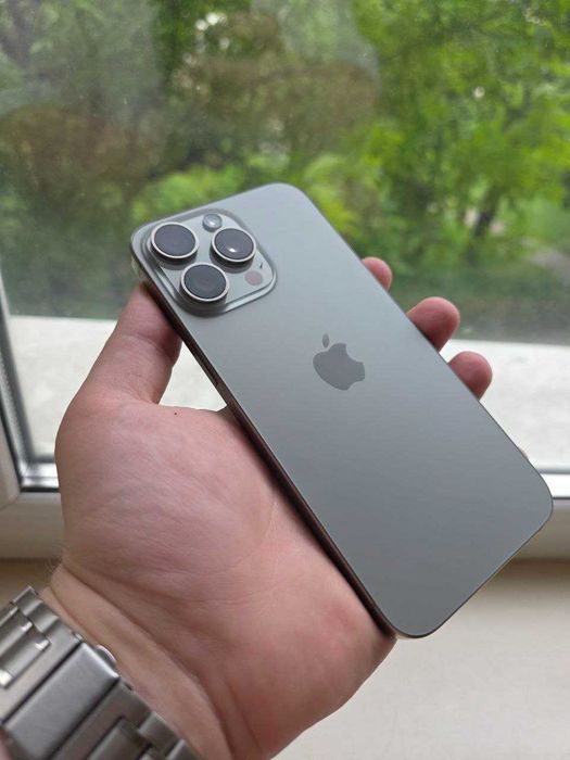 Apple iPhone 15 Pro Max 256 Айфон 15 Про Макс 87% гарантія 1 Рік Sim Neverlock Оплата частинами без %