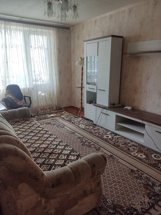 Продам 2-х кімнатну квартиру в центрі Чугуїва