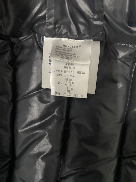 Kurtka moncler xs