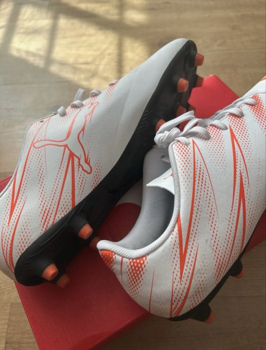 Chuteiras novas Puma