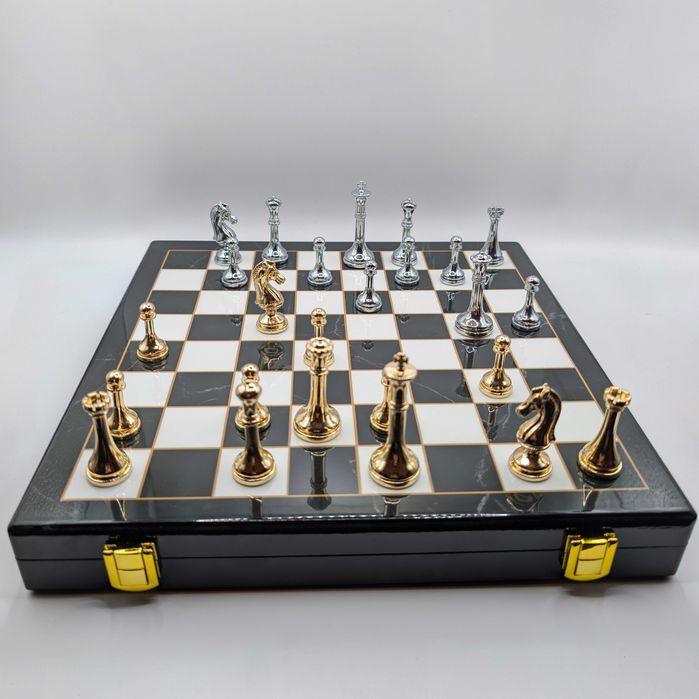 Шахи металеві подарункові 30x30 см, дошка в мармуровому стилі