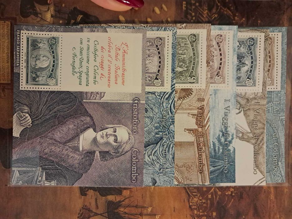 10 Livros dos CTT com selos