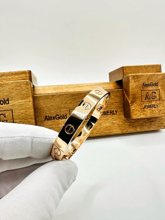 Золотой браслет cartier 585