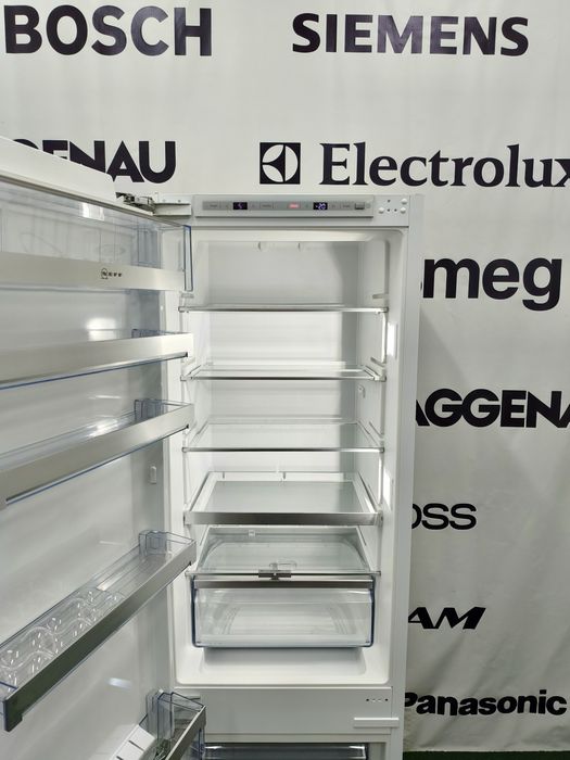 Вбудований двокамерний холодильник Neff Siemens hyperFresh plus, Germany, A+++
