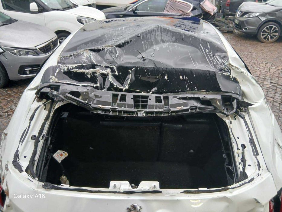 PEUGEOT 1.2 PureTech Gasolina