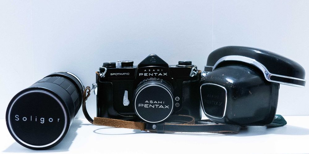 Câmara Analógica Pentax Spotmatic SP Black + Extras