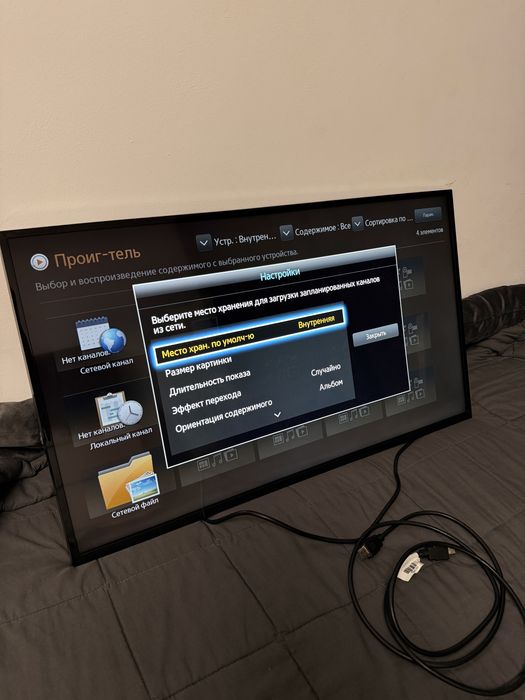 Рекламний монітор Samsung 32"DM32E ідеальний стан