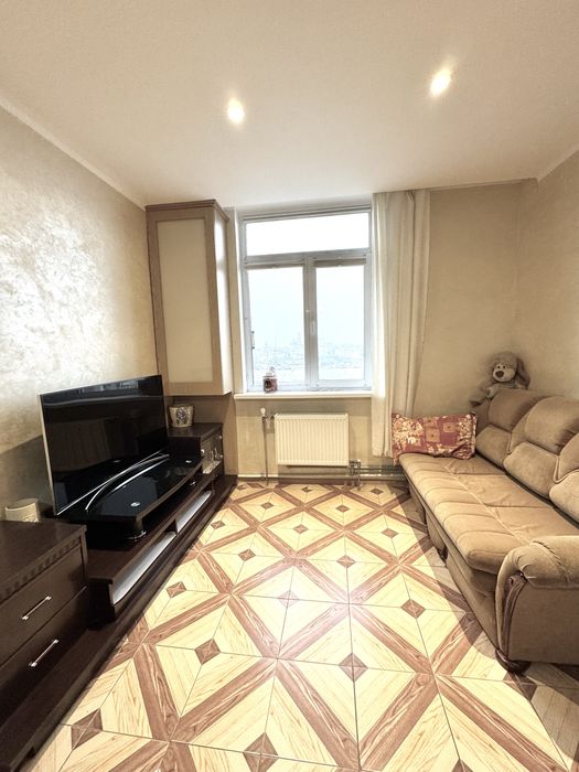 Продам квартиру 100 м2  автономное отопление