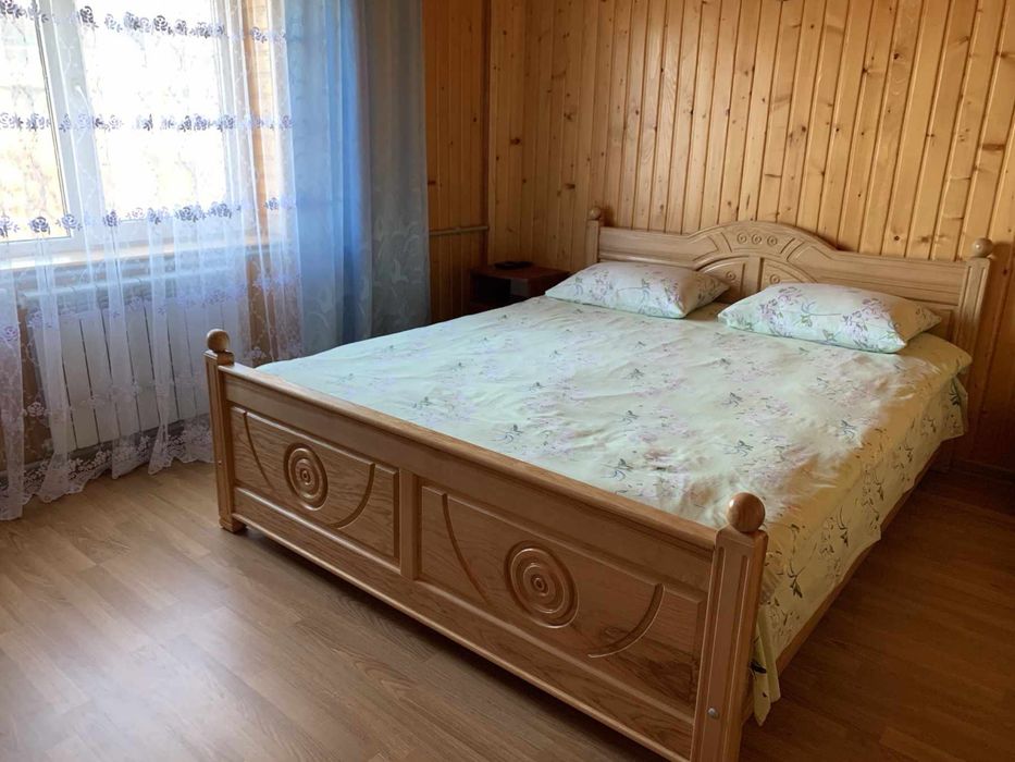 Відпочинок в карпатах. Славськ, подобова оренда житла. Сауна,Чан.