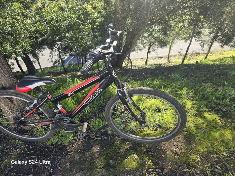 Bicicleta de crianca roda 24
