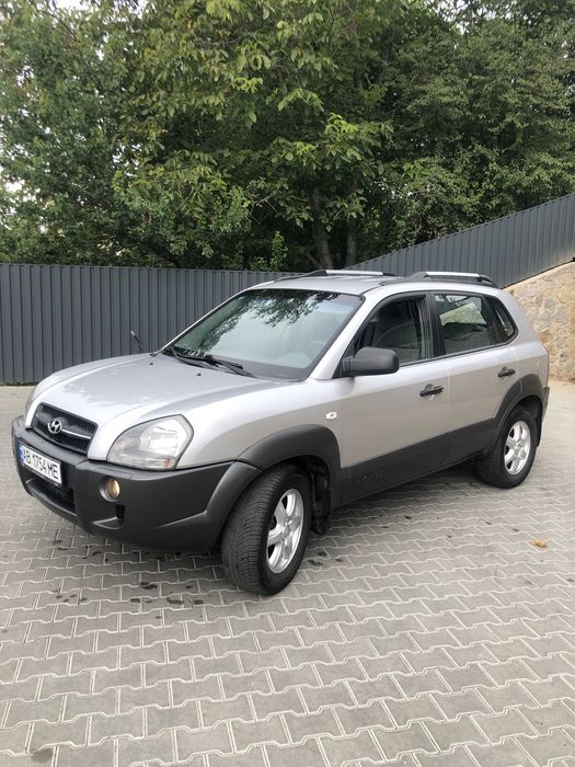 Продам Hyndai Tucson 2.0