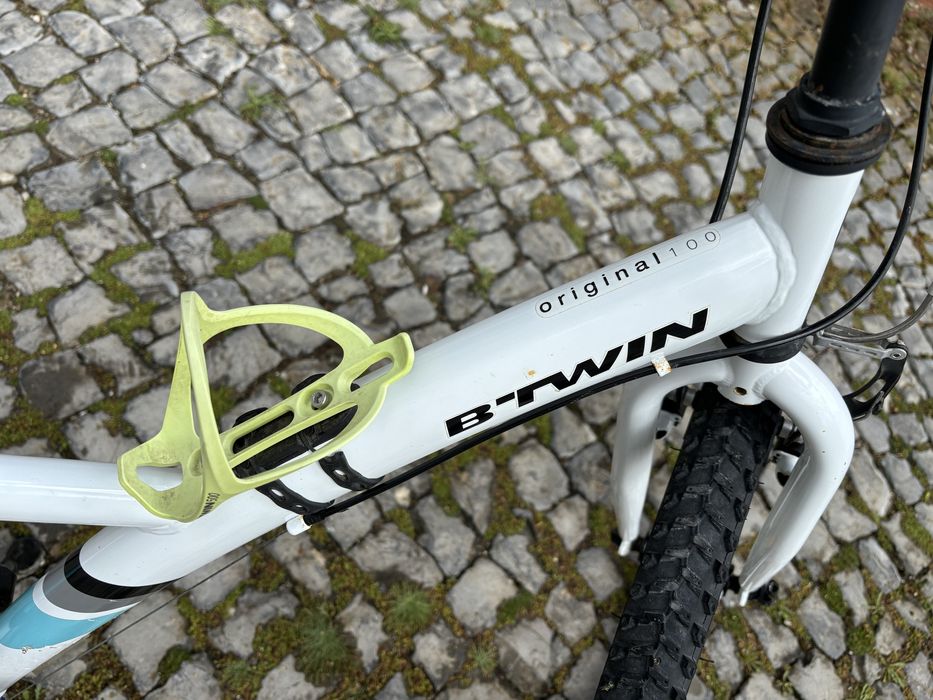 Bicicleta BTWIN Original 100 em bom estado