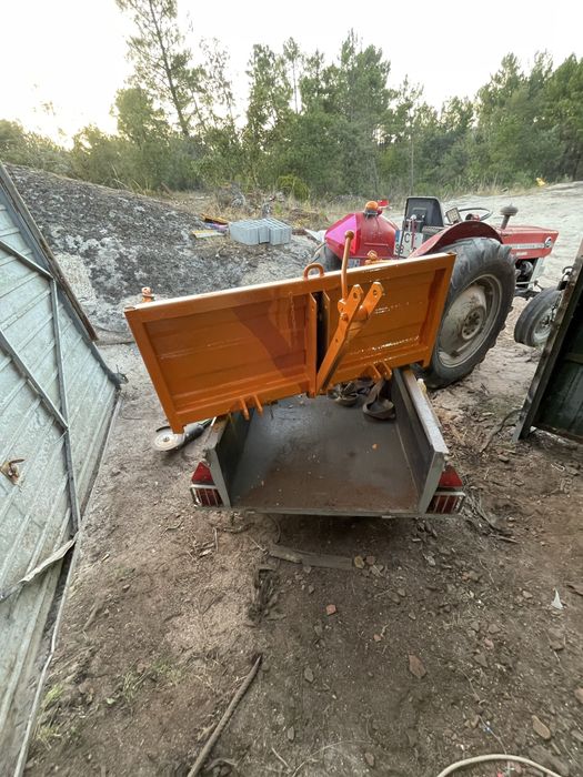 Vendo caixa gamela para trator