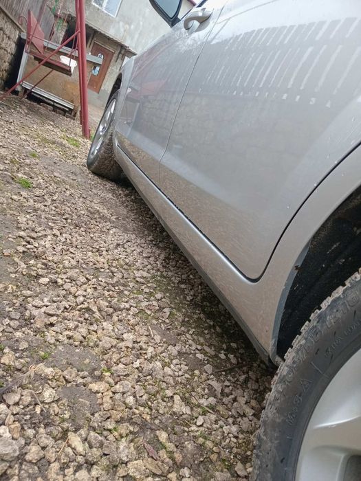 Продається форд фокус 1.6 бензин