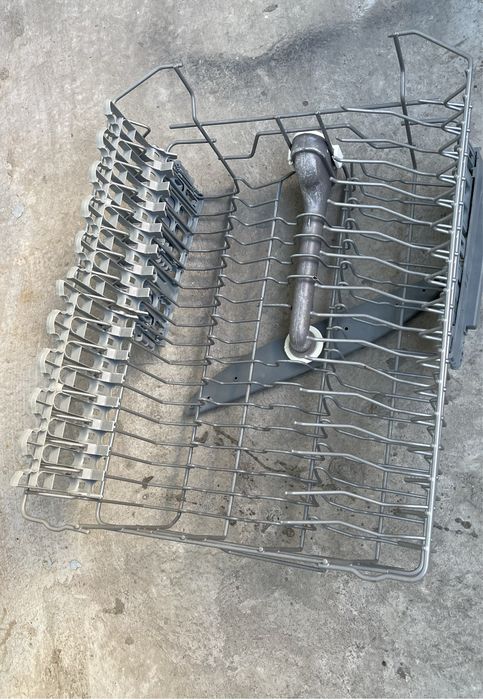 Лоток та рейки до посудомийної машини Electrolux Zanussi Aeg