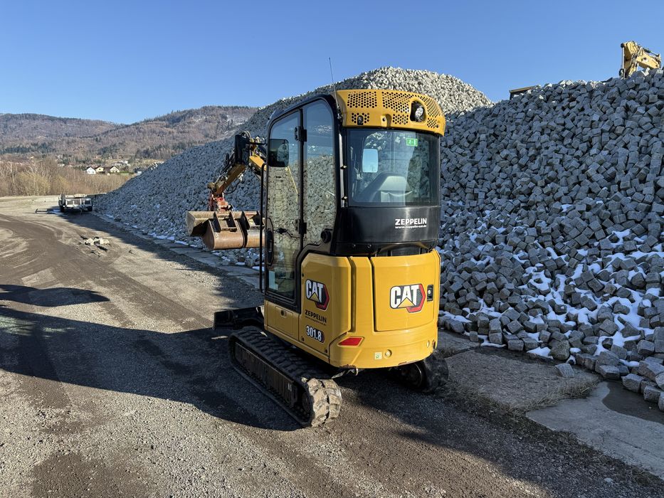 Wynajem Minikoparek 2 t, 3 t POWERTILT