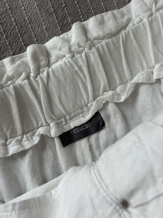 Białe lniane długie spodnie z wysokim stanem C&A 42