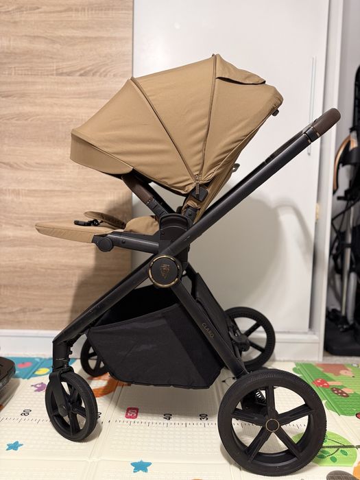 Venicci Claro wózek 3w1 + fotelik Britax Romer