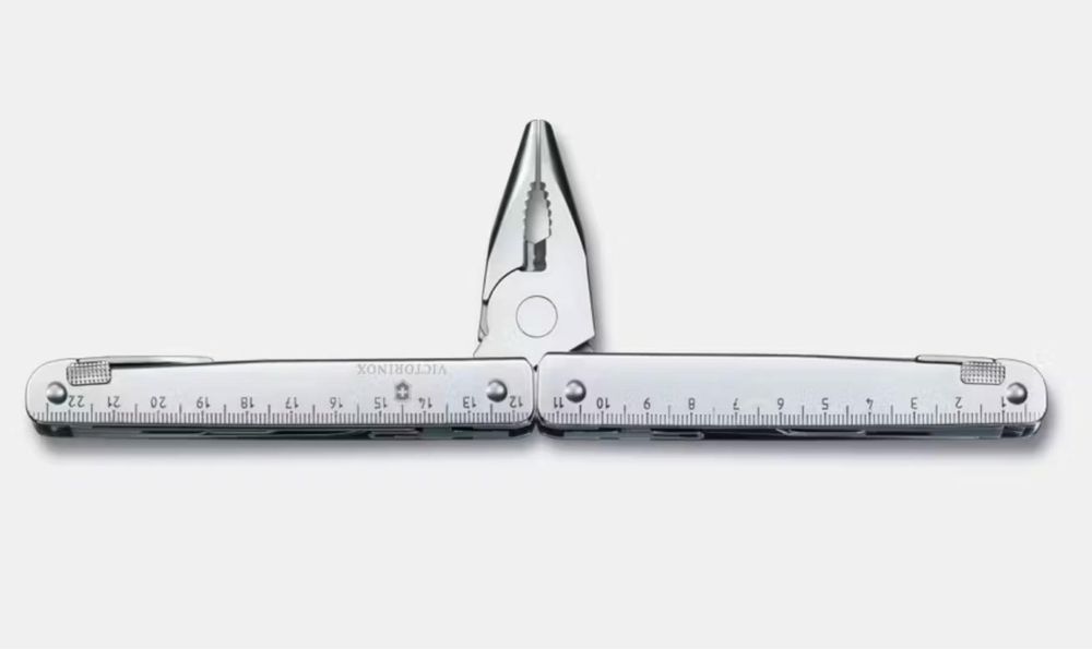 Мультитул Victorinox SwissTool