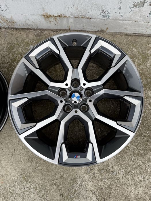 Продажа дисків на BMW R19