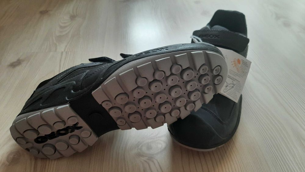 Nowe buty GEOX Respira rozm. 39