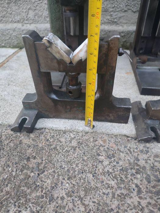 Задня бабка для станка , прізма