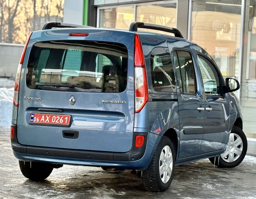 Продам дизельне  Рено канго 2014