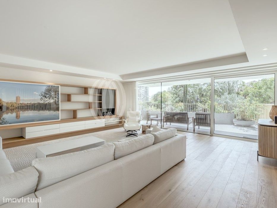 Property in Santo António, Lisboa