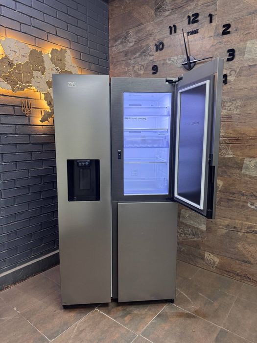 Продам холодильник Side-by-side Samsung RS6HA8891S.2024 рік.Доставлю.