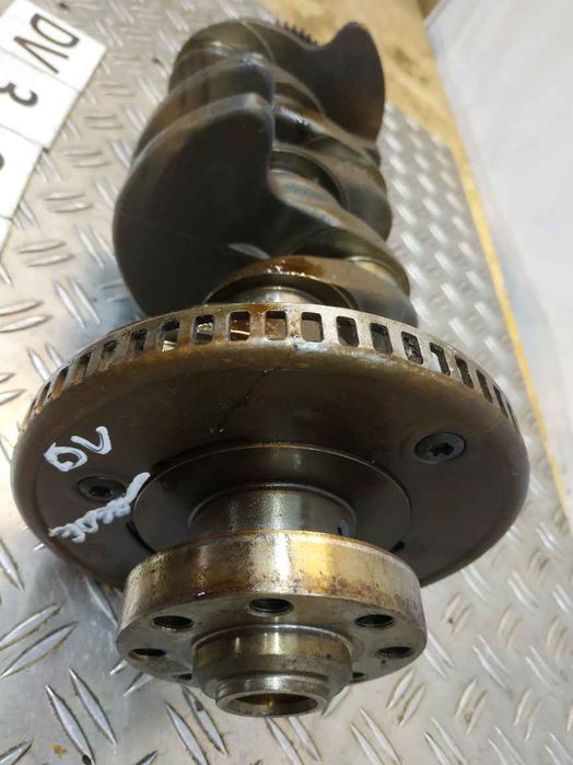 VAG Passat B7 15- USA колінвал 1,8 DV3036 06K105101