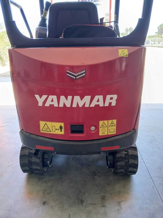 Mini Giratória Yanmar SV15VT 2023