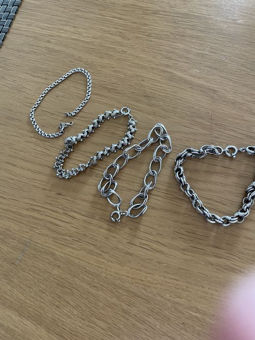Vendo varias pulseiras em prata