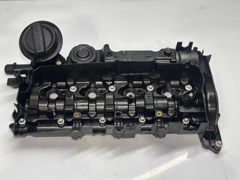 Tampa de valvulas BMW 2.0L F10..F20..F30 (N47D20C)