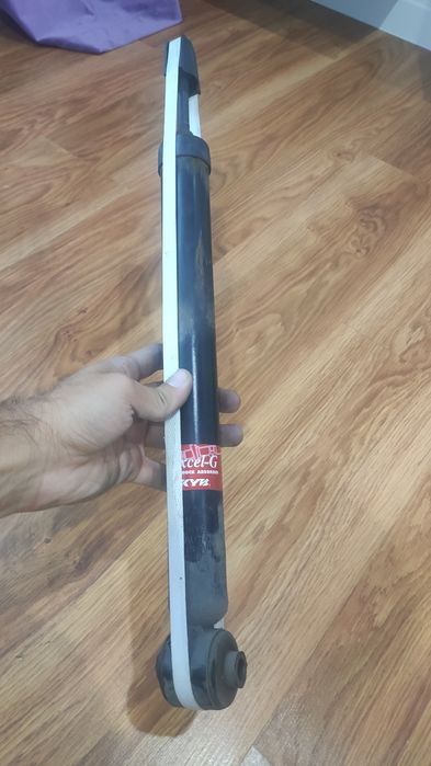 Продам стойки KYB/ стояли на Getz