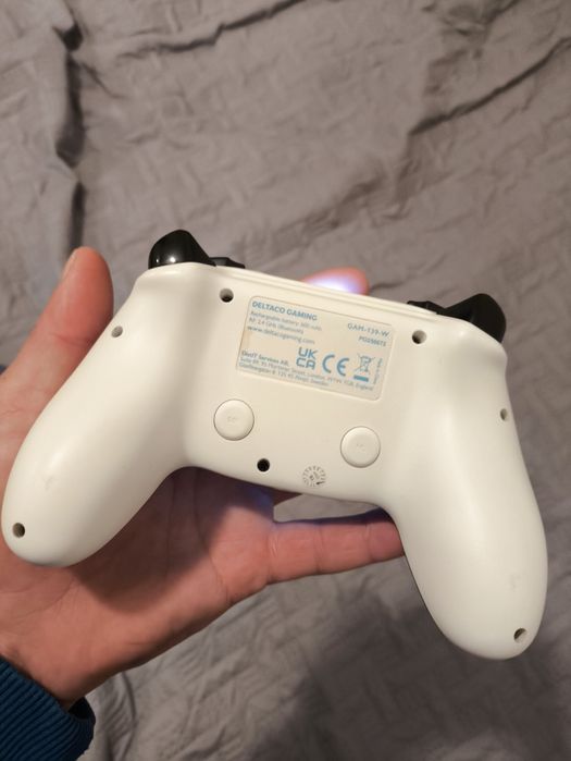 Pad do PS4/PC Deltaco.