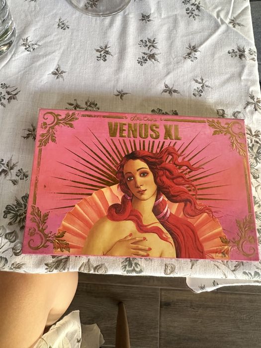 Палетка lime cream venus xl