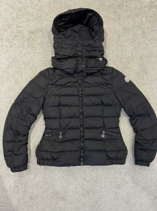 Жіноча зимова куртка пуховик Moncler (оригінал)