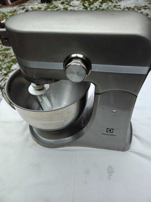 Robot planetarny AEG - Electrolux KM 4700 - używany