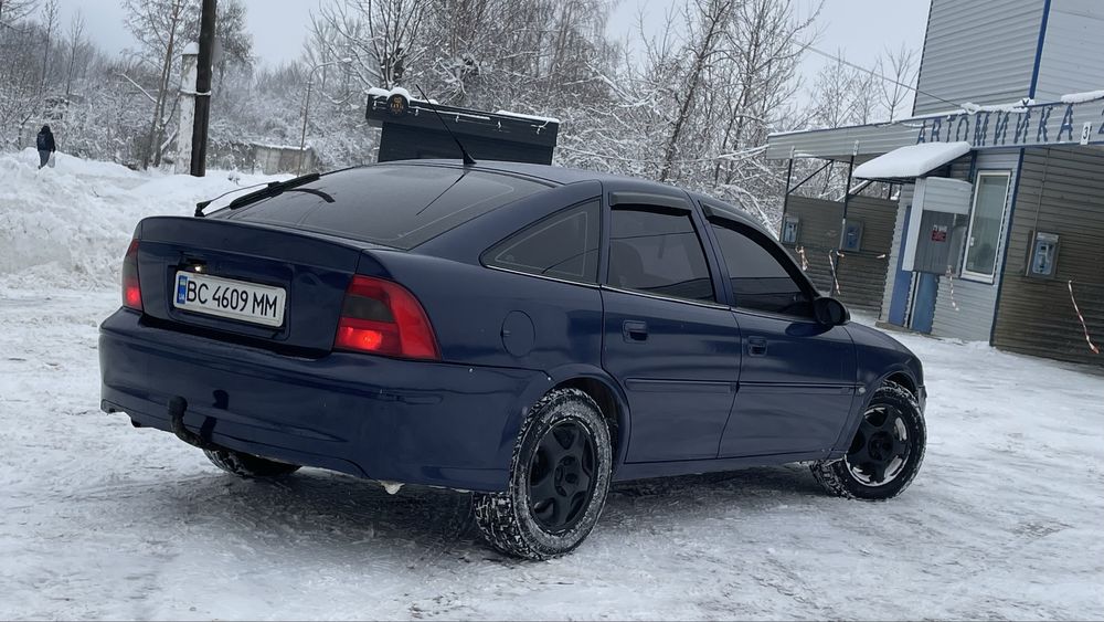 Opel  Vectra B 2001