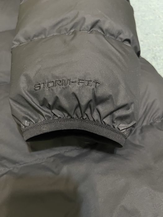 Пуховик Nike storm hit