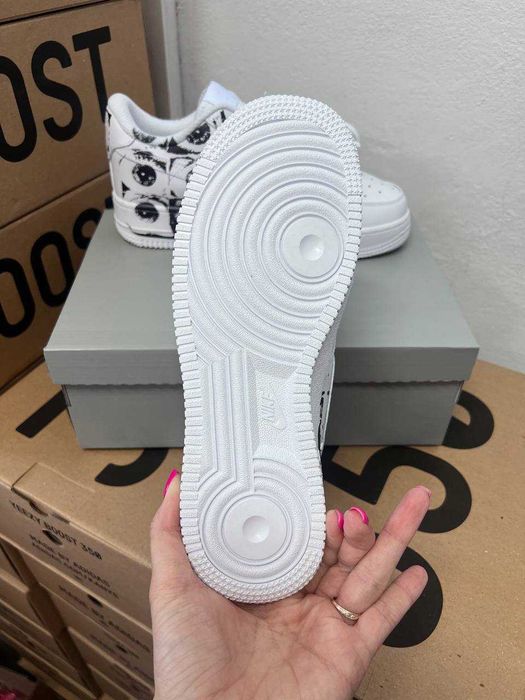 Женские кроссовки Nike Air Force 1 Low х Comme des Garçons Supreme