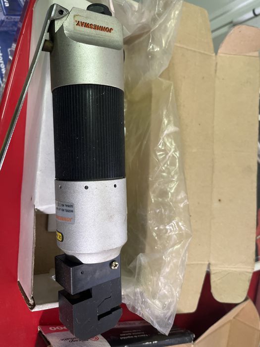 Pneumatica furos dobrar chapa Jonnesway