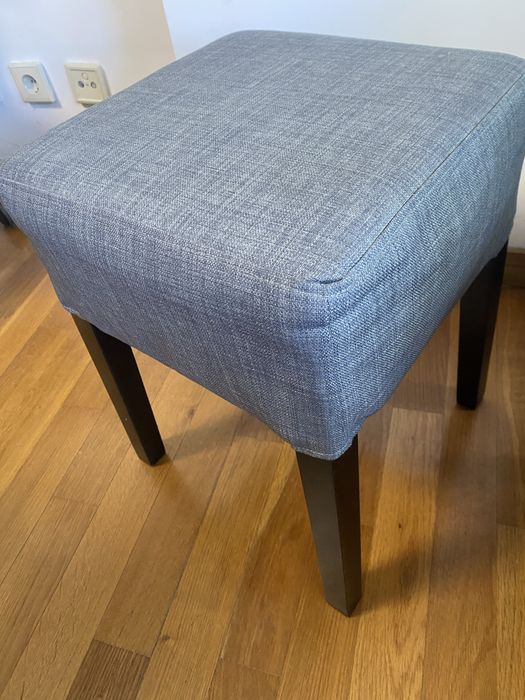 Taburete Nils - 10 euros por unidade - 8 disponiveis
