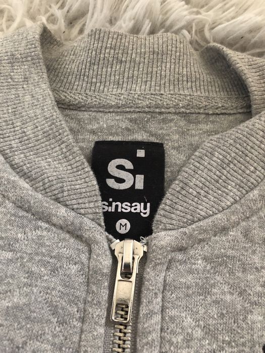 Bluza damska szara zapinana na zamek M