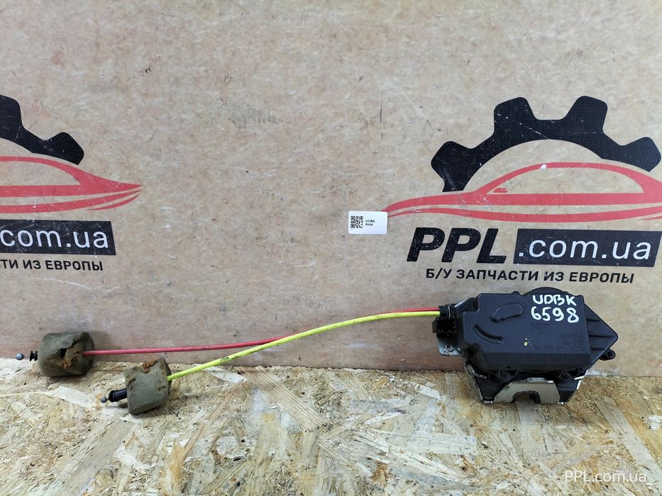 Mercedes E W211 2003-2009 замок крышки багажника 10 PIN A2117400036