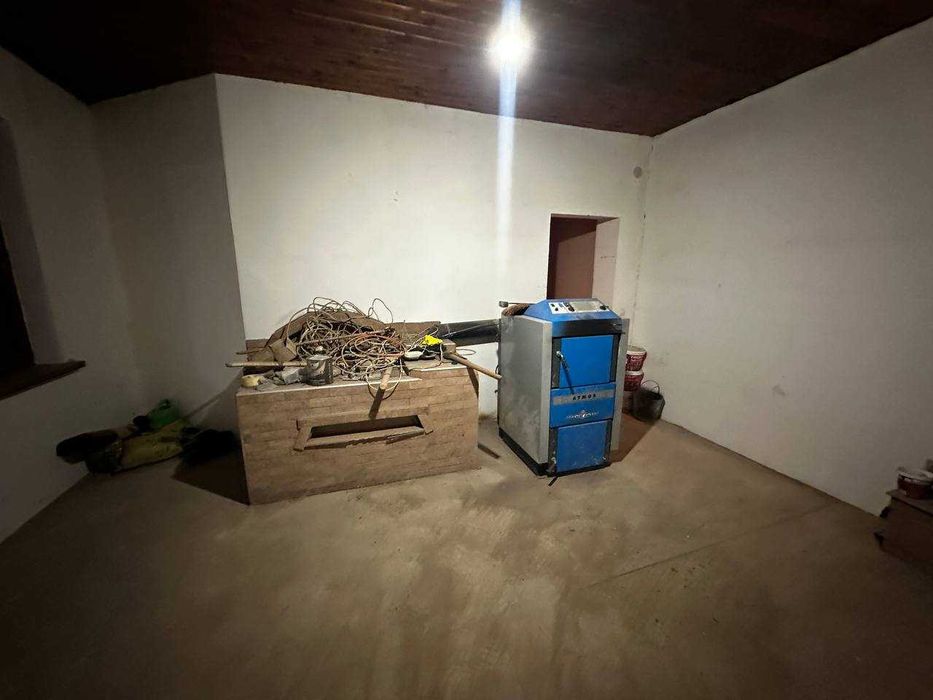 Продається будинок с. Нересниця
