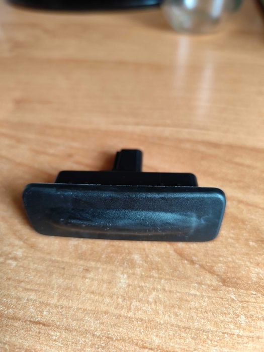 Mikrostyk Przycisk klapy bagażnika Hyundai i30