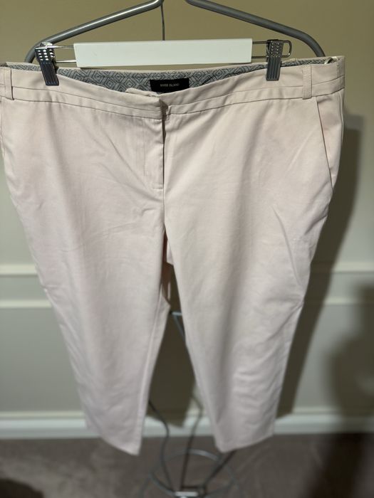 Eleganckie spodnie River Island – rozmiar 16 (EU 44)